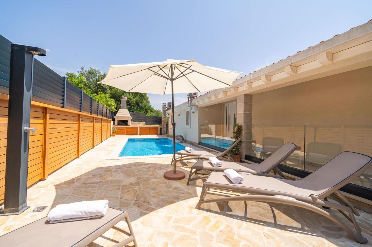 Villa Tranquility Nest Beniva Mokošica 外观 照片