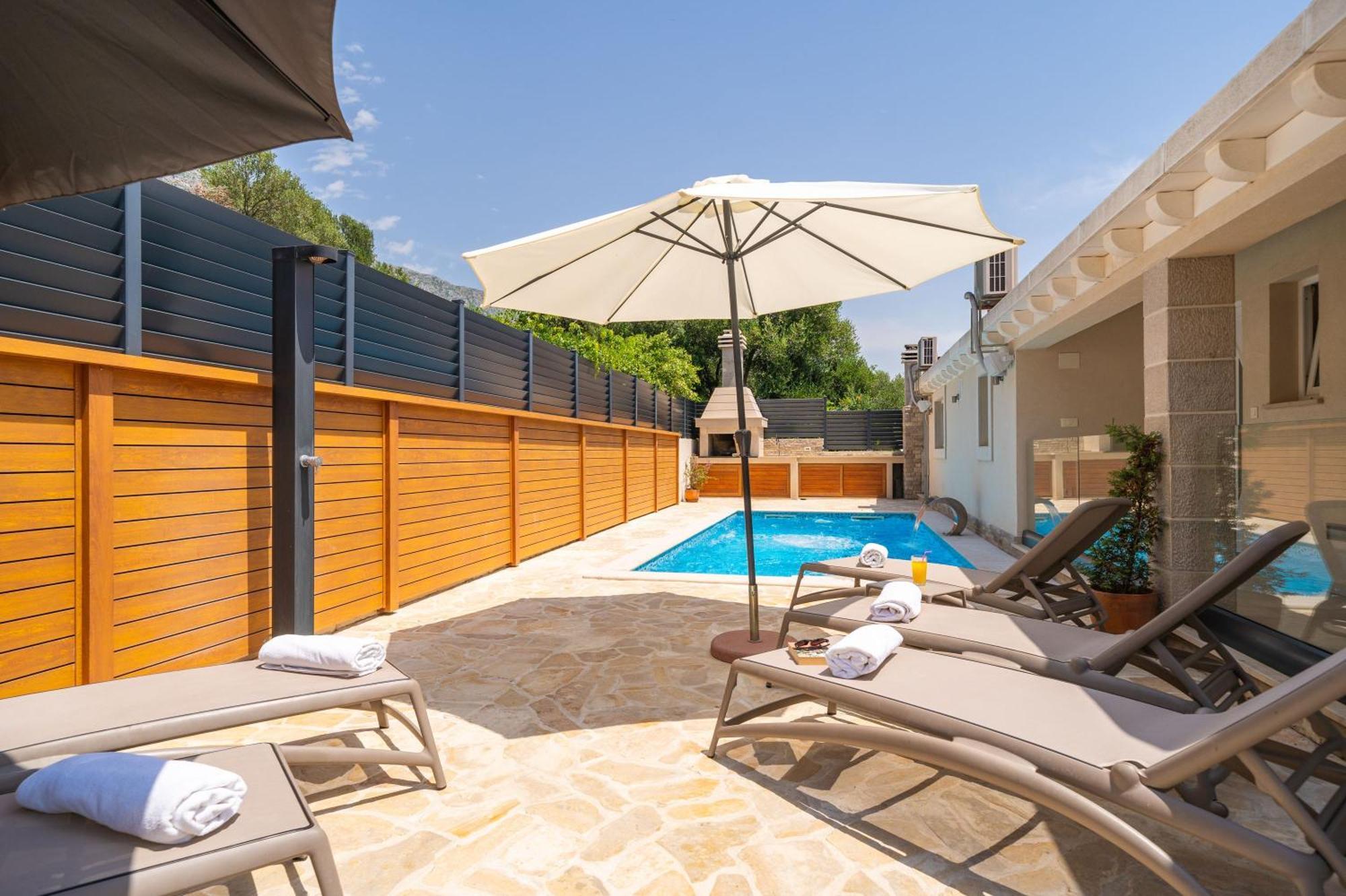 Villa Tranquility Nest Beniva Mokošica 外观 照片